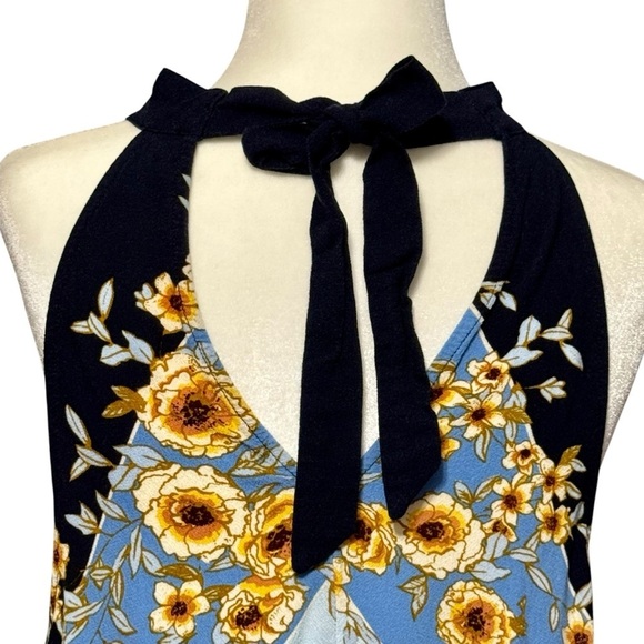 Free People Beat of My Heart Floral Sleeveless Keyhole High Neckline Halter Top - Picture 9 of 11